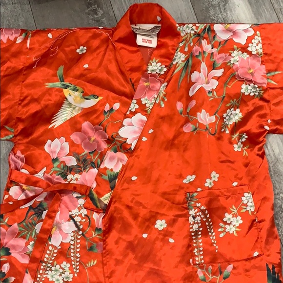 Kimono 👘 Made in Japan 🇯🇵 size L (Kids) (Red) - Picture 5 of 12